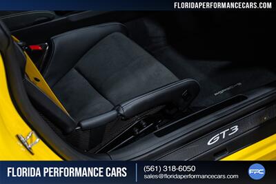2022 Porsche 911 GT3 - Photo 32 - Riviera Beach, FL 33407