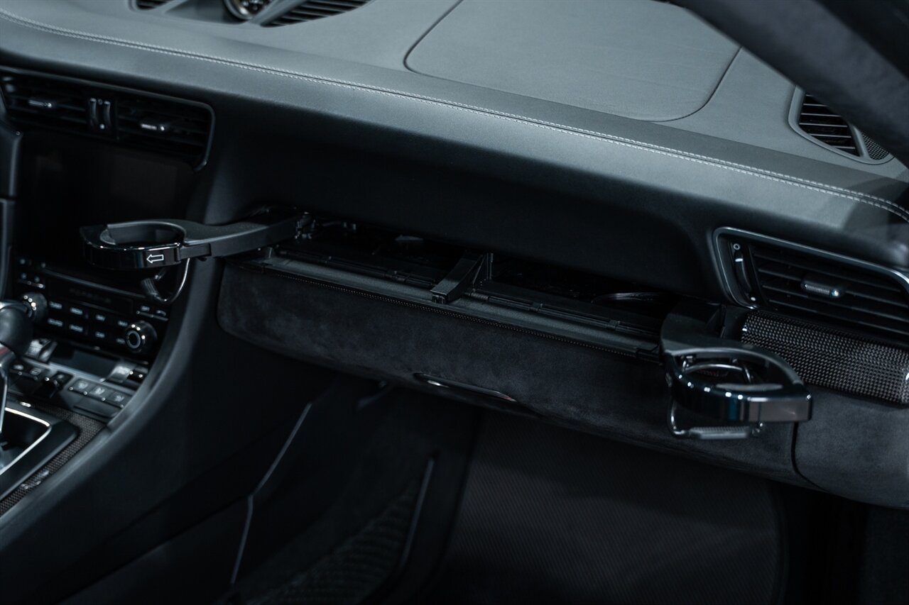 2018 Porsche 911 GT3   - Photo 61 - Riviera Beach, FL 33407