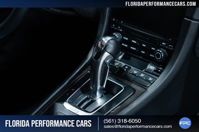 2018 Porsche 911 GT3   - Photo 59 - Riviera Beach, FL 33407