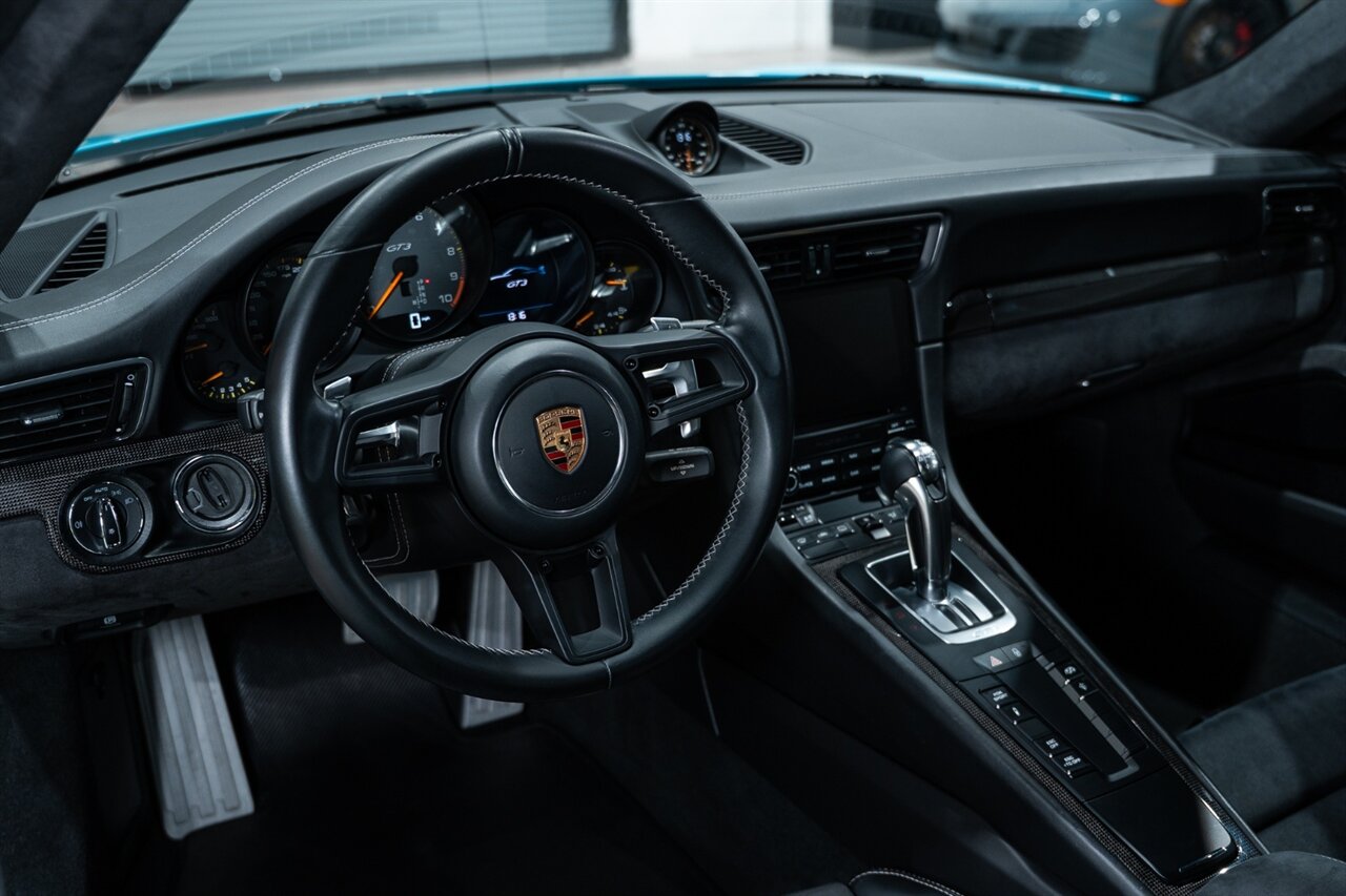 2018 Porsche 911 GT3   - Photo 16 - Riviera Beach, FL 33407