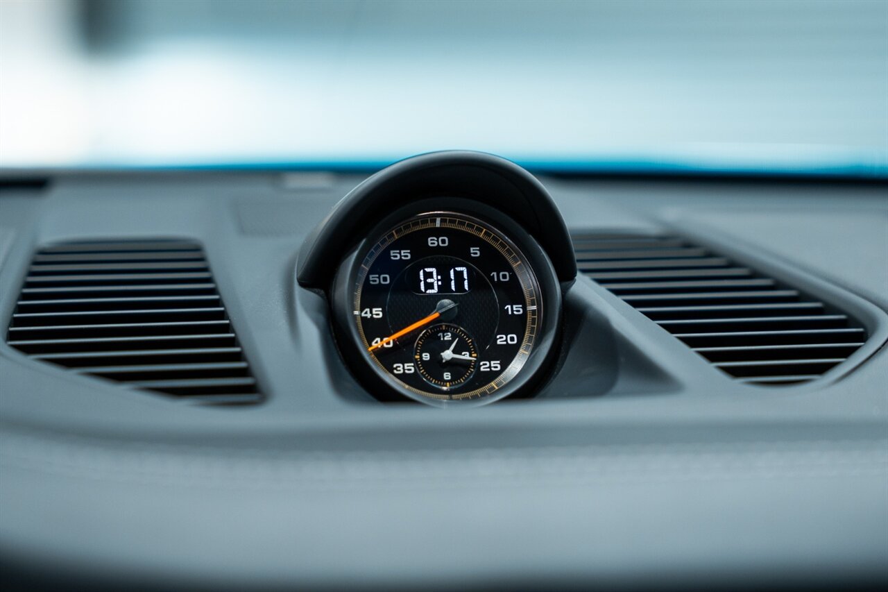 2018 Porsche 911 GT3   - Photo 56 - Riviera Beach, FL 33407