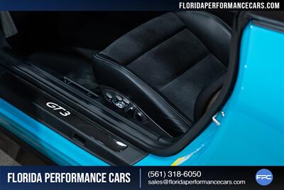 2018 Porsche 911 GT3   - Photo 21 - Riviera Beach, FL 33407