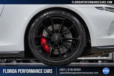 2016 Porsche 911 GT3   - Photo 12 - Riviera Beach, FL 33407