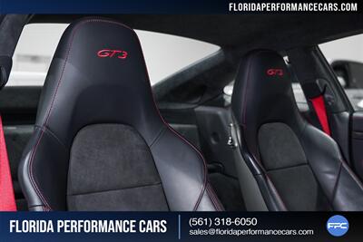 2016 Porsche 911 GT3   - Photo 60 - Riviera Beach, FL 33407