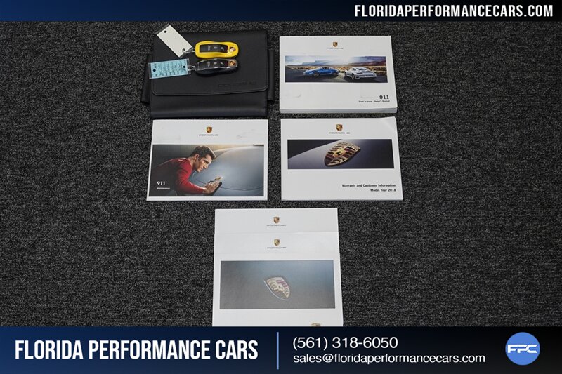 2018 Porsche 911 Carrera 4S   - Photo 32 - Riviera Beach, FL 33407