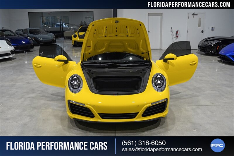 2018 Porsche 911 Carrera 4S   - Photo 37 - Riviera Beach, FL 33407