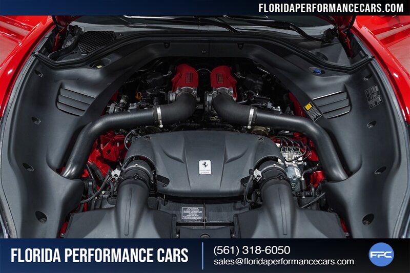 2016 Ferrari California T   - Photo 32 - Riviera Beach, FL 33407