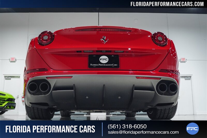 2016 Ferrari California T   - Photo 68 - Riviera Beach, FL 33407