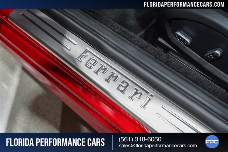 2016 Ferrari California T   - Photo 57 - Riviera Beach, FL 33407