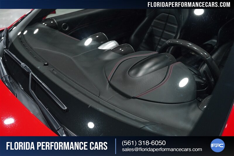 2016 Ferrari California T   - Photo 15 - Riviera Beach, FL 33407