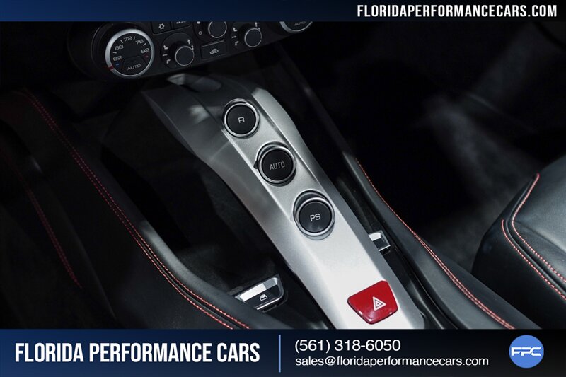 2016 Ferrari California T   - Photo 45 - Riviera Beach, FL 33407