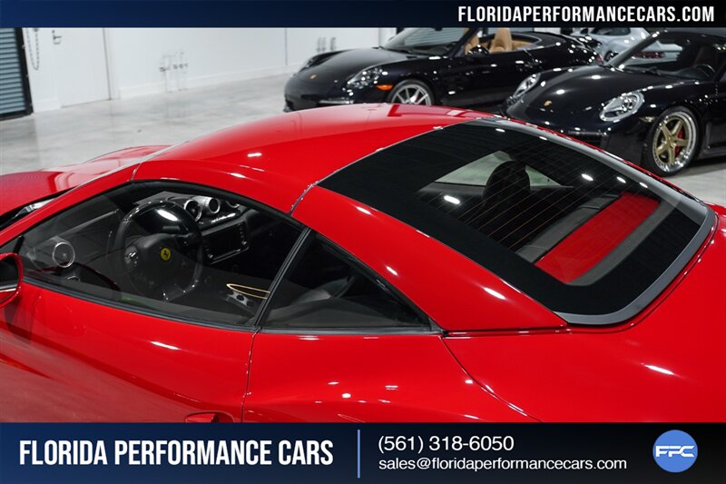 2016 Ferrari California T   - Photo 12 - Riviera Beach, FL 33407