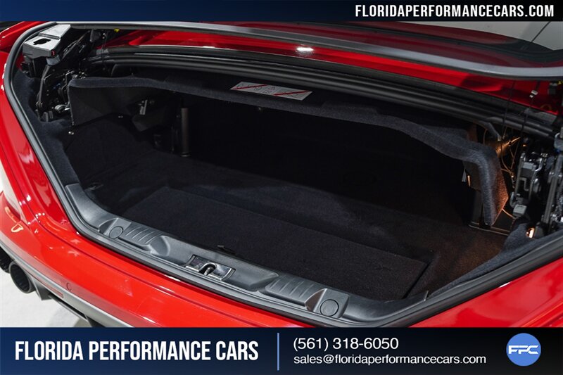 2016 Ferrari California T   - Photo 36 - Riviera Beach, FL 33407