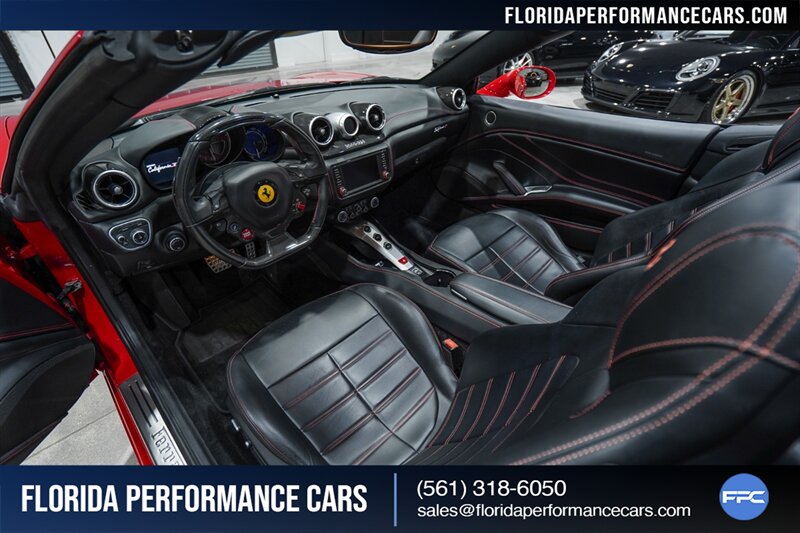 2016 Ferrari California T   - Photo 16 - Riviera Beach, FL 33407