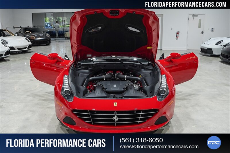 2016 Ferrari California T   - Photo 31 - Riviera Beach, FL 33407