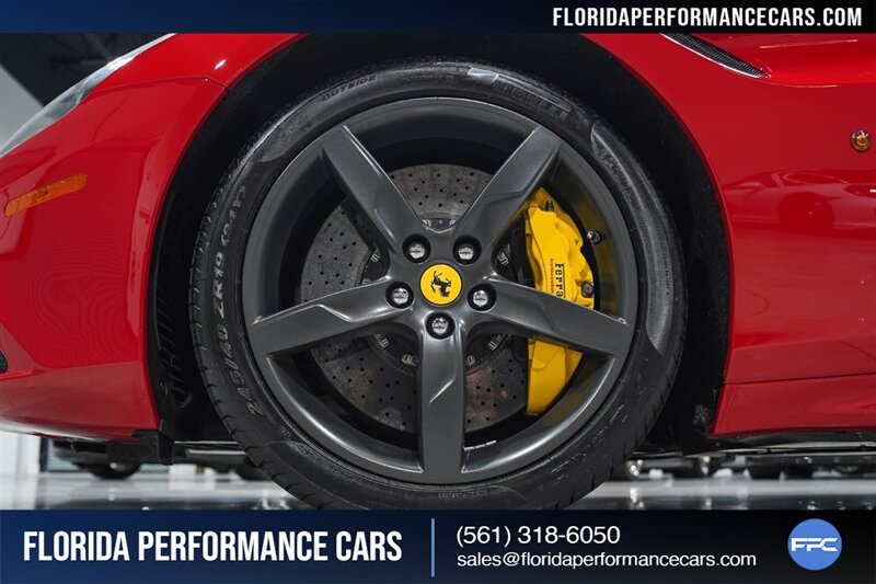 2016 Ferrari California T   - Photo 37 - Riviera Beach, FL 33407