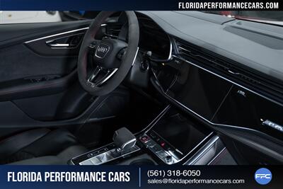 2024 Audi RS Q8 4.0T quattro   - Photo 58 - Riviera Beach, FL 33407