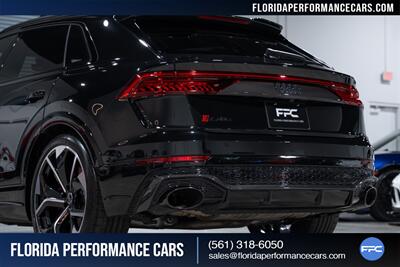 2024 Audi RS Q8 4.0T quattro   - Photo 17 - Riviera Beach, FL 33407