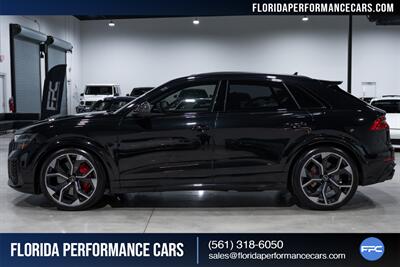 2024 Audi RS Q8 4.0T quattro   - Photo 3 - Riviera Beach, FL 33407