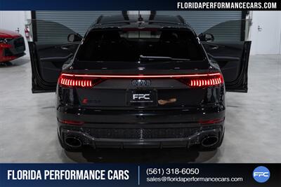 2024 Audi RS Q8 4.0T quattro   - Photo 43 - Riviera Beach, FL 33407