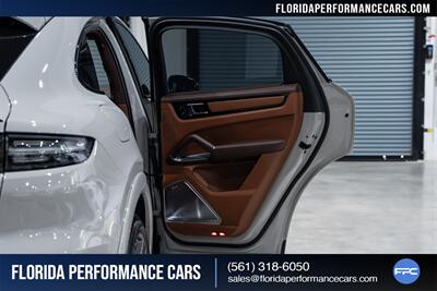 2021 Porsche Cayenne Turbo Coupe - Photo 32 - Riviera Beach, FL 33407