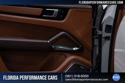 2021 Porsche Cayenne Turbo Coupe - Photo 27 - Riviera Beach, FL 33407