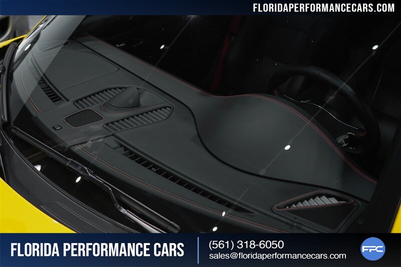 2015 Porsche 911 Turbo   - Photo 18 - Riviera Beach, FL 33407