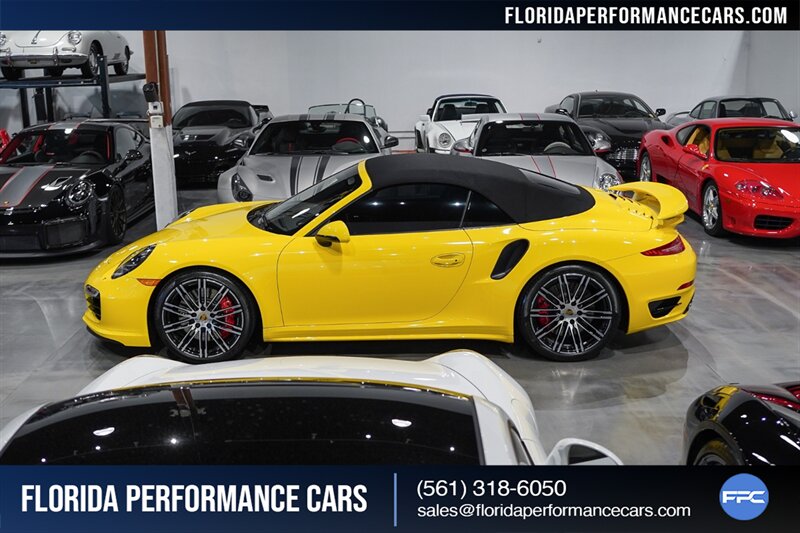 2015 Porsche 911 Turbo   - Photo 64 - Riviera Beach, FL 33407