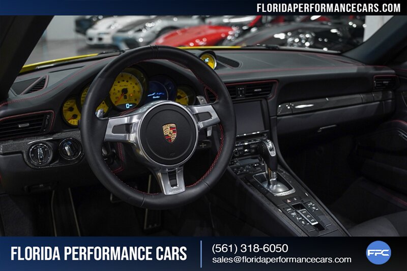 2015 Porsche 911 Turbo   - Photo 46 - Riviera Beach, FL 33407