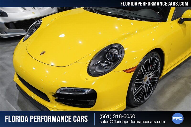 2015 Porsche 911 Turbo   - Photo 11 - Riviera Beach, FL 33407