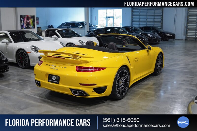 2015 Porsche 911 Turbo   - Photo 65 - Riviera Beach, FL 33407