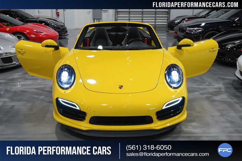 2015 Porsche 911 Turbo   - Photo 36 - Riviera Beach, FL 33407