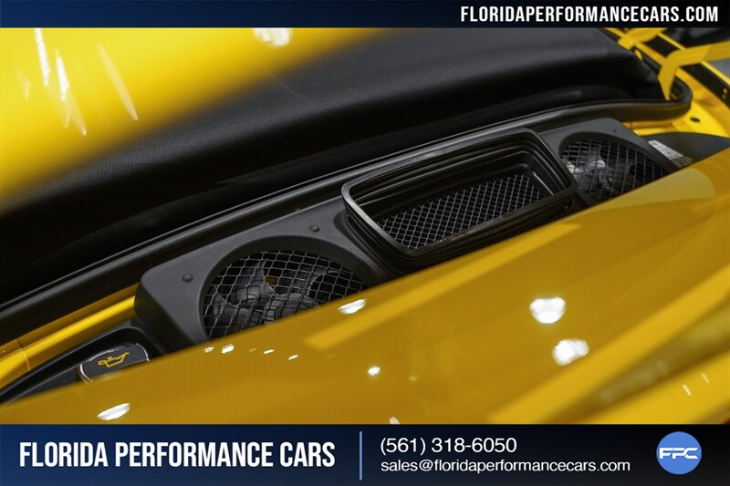 2015 Porsche 911 Turbo   - Photo 41 - Riviera Beach, FL 33407