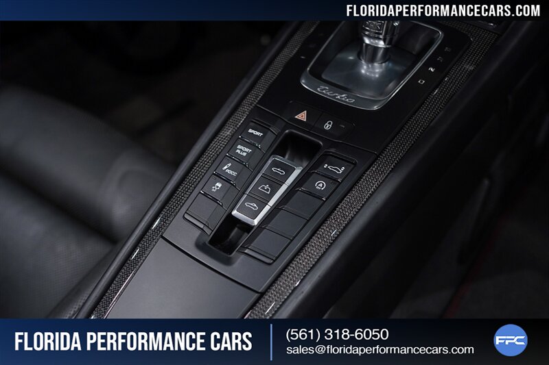 2015 Porsche 911 Turbo   - Photo 54 - Riviera Beach, FL 33407