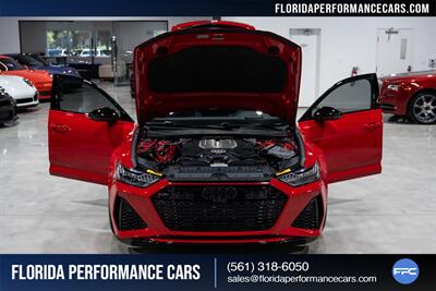 2021 Audi RS 6 Avant 4.0T quattro Avant   - Photo 45 - Riviera Beach, FL 33407