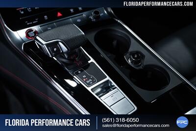 2021 Audi RS 6 Avant 4.0T quattro Avant   - Photo 56 - Riviera Beach, FL 33407