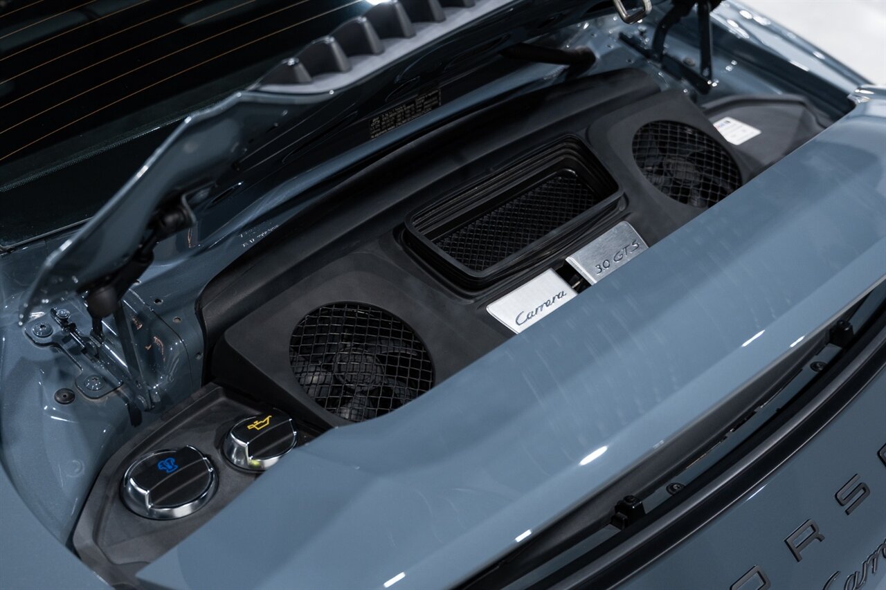 2018 Porsche 911 Carrera GTS   - Photo 46 - Riviera Beach, FL 33407