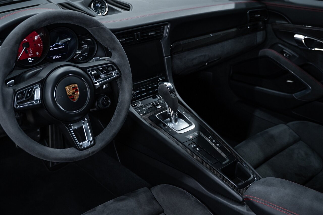 2018 Porsche 911 Carrera GTS   - Photo 26 - Riviera Beach, FL 33407