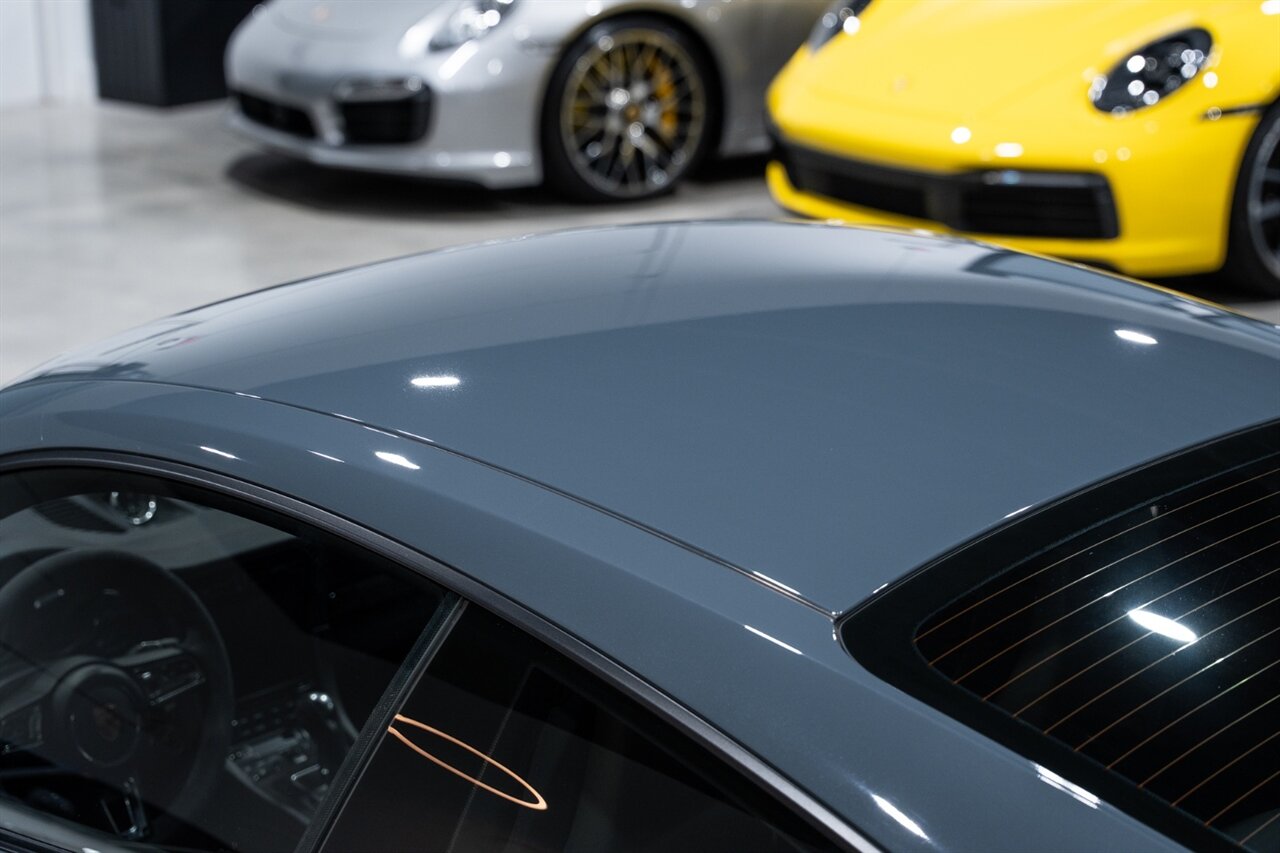 2018 Porsche 911 Carrera GTS   - Photo 14 - Riviera Beach, FL 33407
