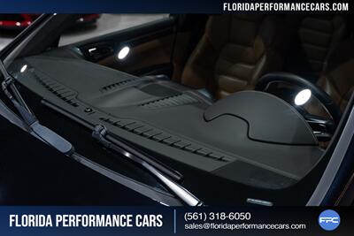 2016 Porsche Cayenne Turbo S   - Photo 16 - Riviera Beach, FL 33407