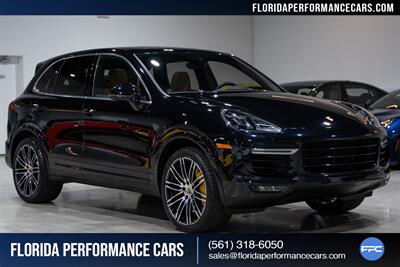 2016 Porsche Cayenne Turbo S   - Photo 14 - Riviera Beach, FL 33407