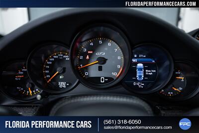 2018 Porsche 911 GT3 - Photo 17 - Riviera Beach, FL 33407