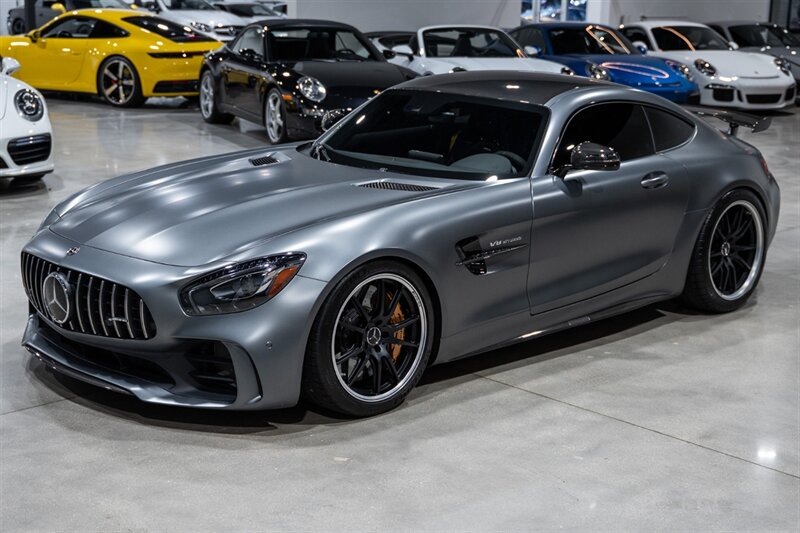 2018 Mercedes-Benz AMG GT R  