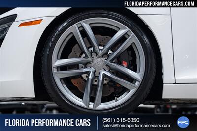 2014 Audi R8 4.2 quattro   - Photo 12 - Riviera Beach, FL 33407