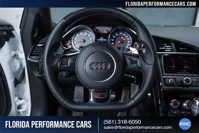 2014 Audi R8 4.2 quattro   - Photo 19 - Riviera Beach, FL 33407