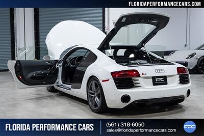 2014 Audi R8 4.2 quattro   - Photo 34 - Riviera Beach, FL 33407