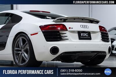 2014 Audi R8 4.2 quattro   - Photo 14 - Riviera Beach, FL 33407
