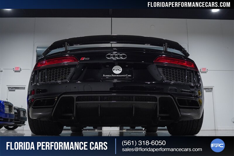 2017 Audi R8 5.2 quattro V10 Plus   - Photo 68 - Riviera Beach, FL 33407