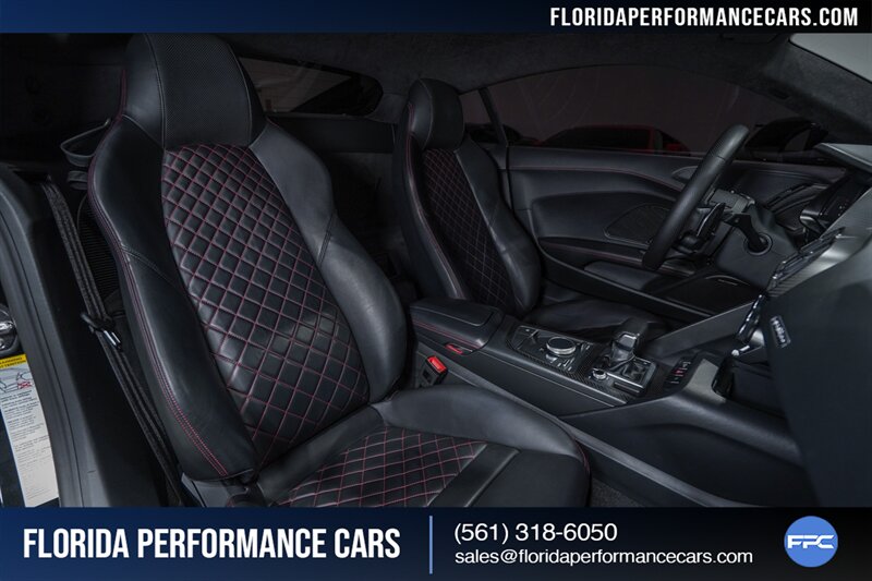 2017 Audi R8 5.2 quattro V10 Plus   - Photo 29 - Riviera Beach, FL 33407