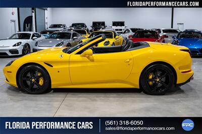 2018 Ferrari California T   - Photo 3 - Riviera Beach, FL 33407